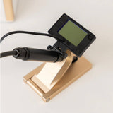 Gold device with digital screen