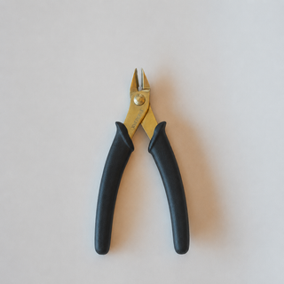 Precision Cutter - Black & Gold