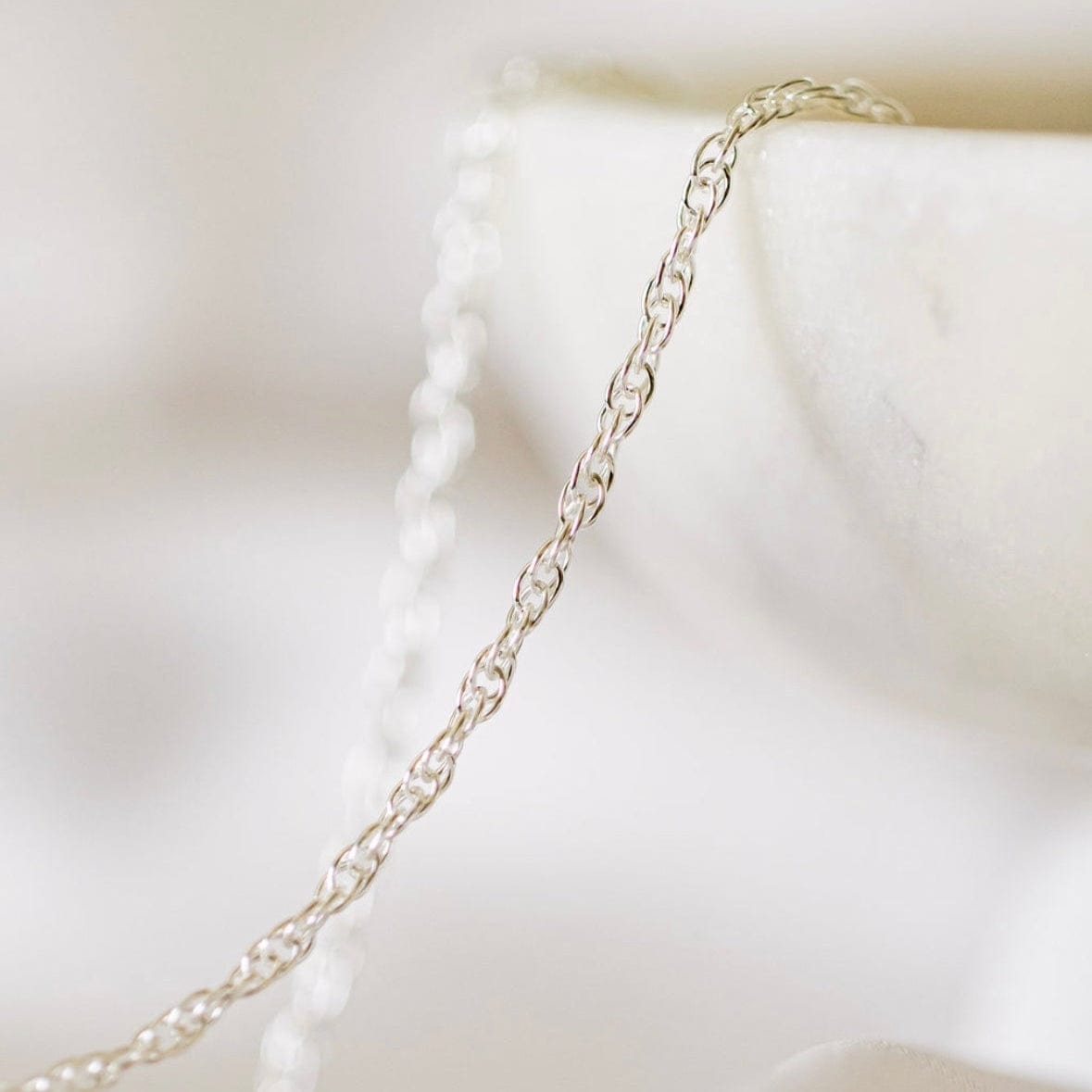 Silver chain necklace (5555D99D)