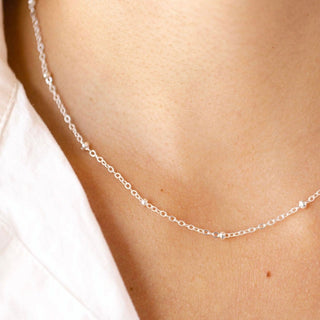 Silver beaded necklace CE37F345