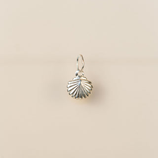 Sterling Silver - Small Shell - 7.5mm