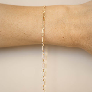 Triple Linked Paperclip Hammered - Medium - Gold Filled