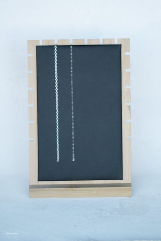 Figaro Flat Mini Necklace Display