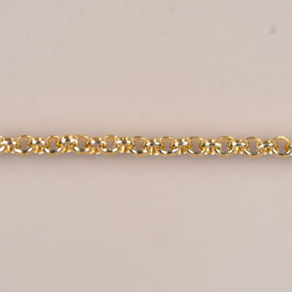 Gold chain necklace