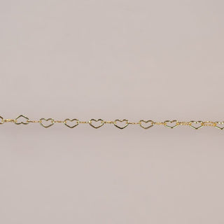 Gold heart chain necklace