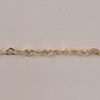 Gold heart chain necklace