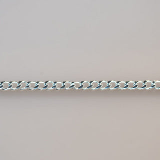 Permanent jewelry chain detail