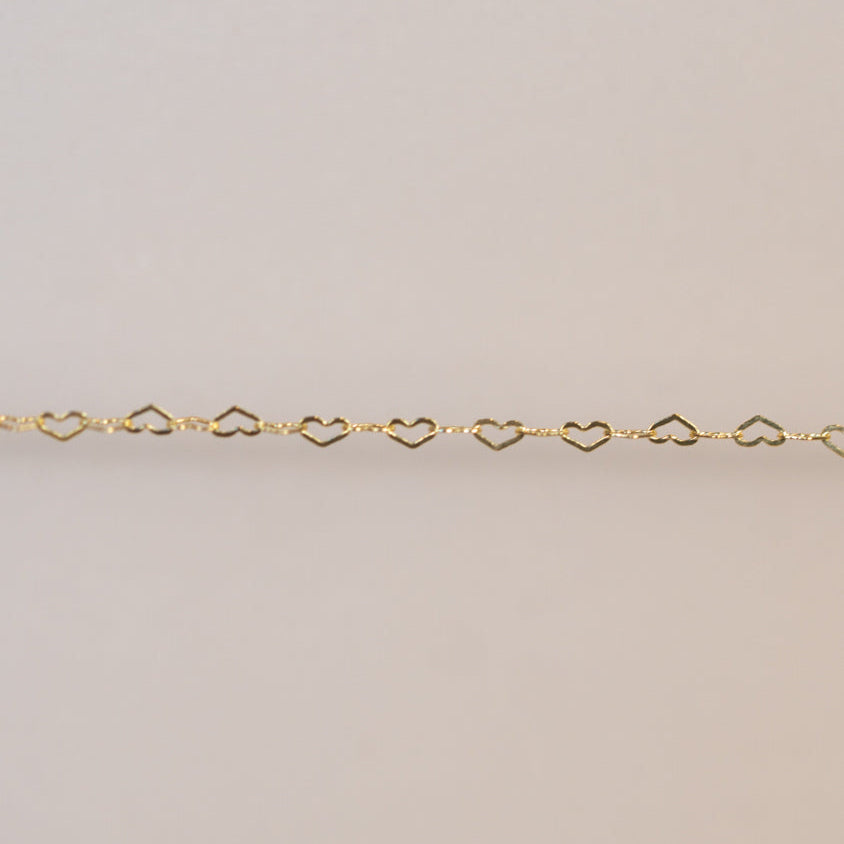 Heart chain necklace detail, chain05_13-58