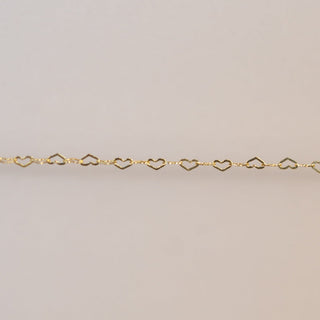 Heart chain necklace detail, chain05_13-58