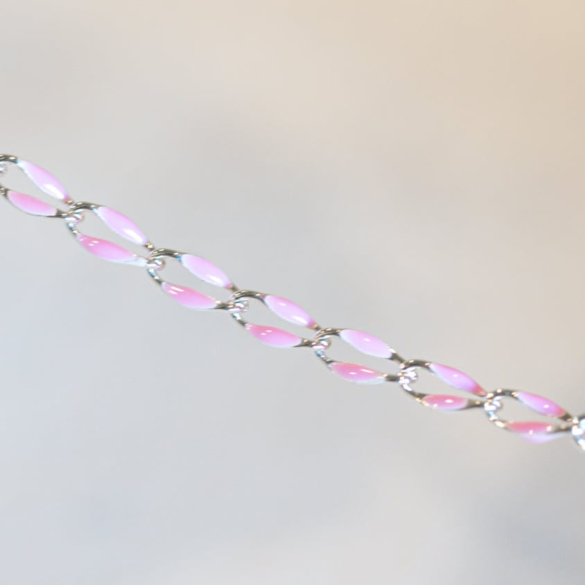 Pink beaded chain necklace detail