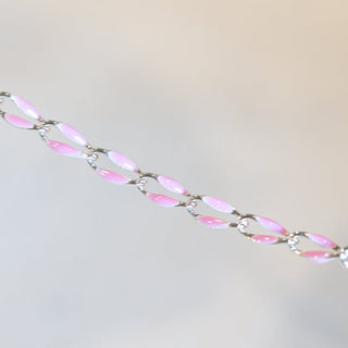 Pink beaded chain necklace detail