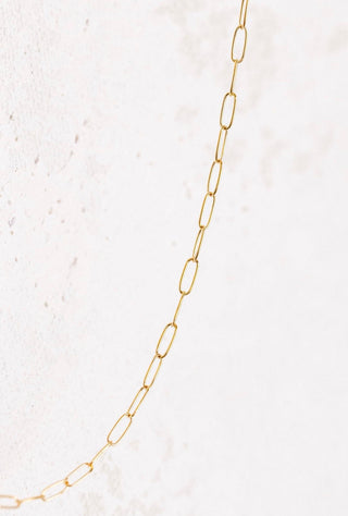 Gold chain necklace