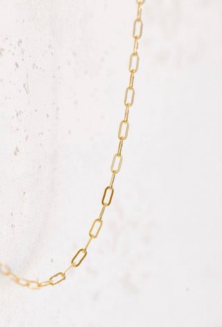 Gold chain necklace