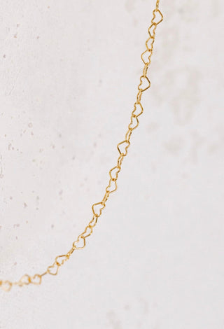 Gold heart chain necklace