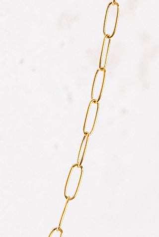 Gold chain necklace image