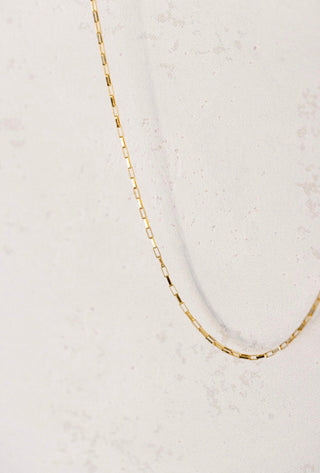 Gold chain necklace image