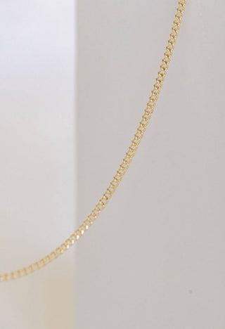 Gold chain necklace (image 70486915)