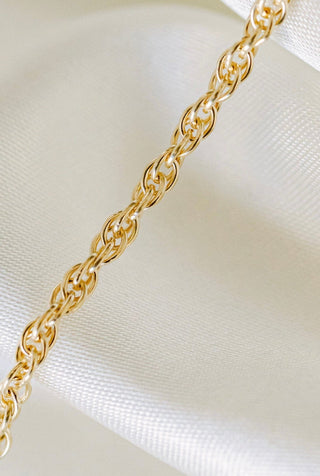 Gold chain necklace