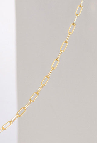 Gold chain necklace