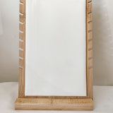 6 Slot Chain Display